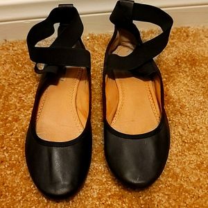 Women's Flats